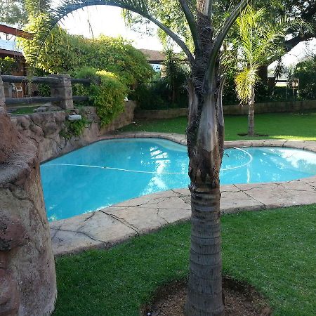 Anna Boeremeisie Guesthouse Benoni Bagian luar foto