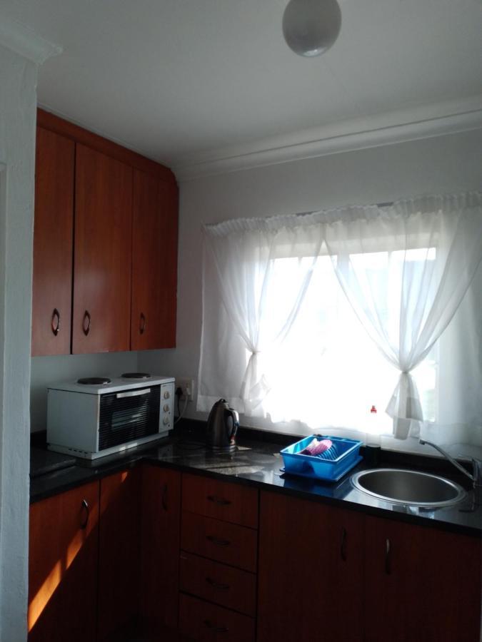 Anna Boeremeisie Guesthouse Benoni Bagian luar foto