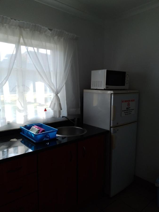 Anna Boeremeisie Guesthouse Benoni Bagian luar foto