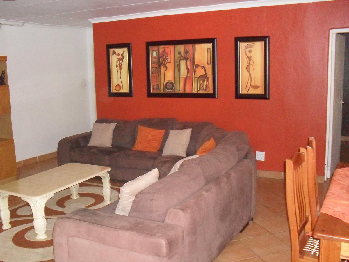 Anna Boeremeisie Guesthouse Benoni Bagian luar foto