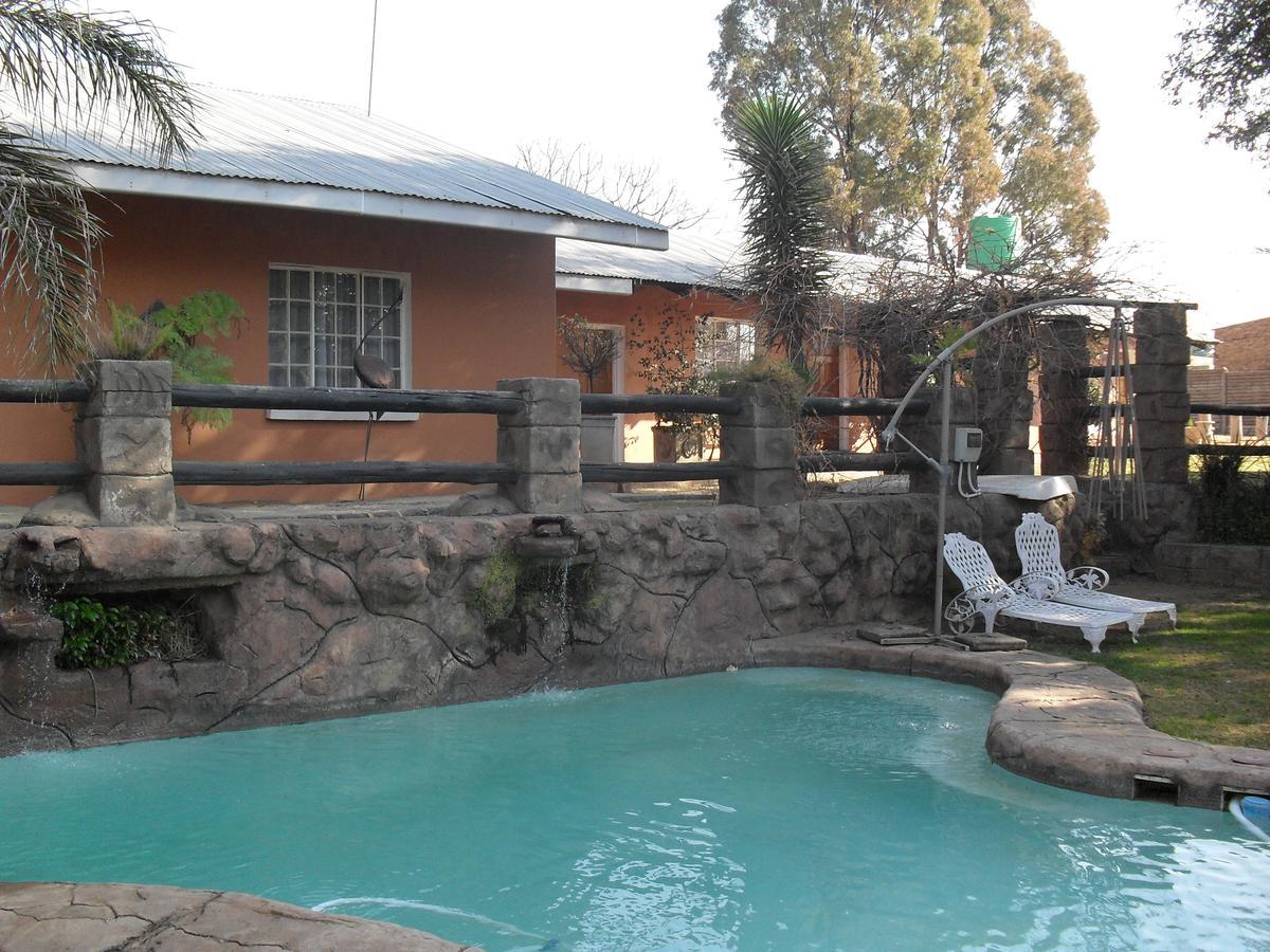 Anna Boeremeisie Guesthouse Benoni Bagian luar foto